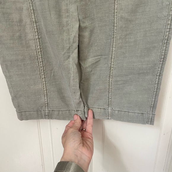 Anthropologie Angela Cropped Cargo Pants Size 27 Moss Cotton and Tencel Utility - Picture 10 of 14